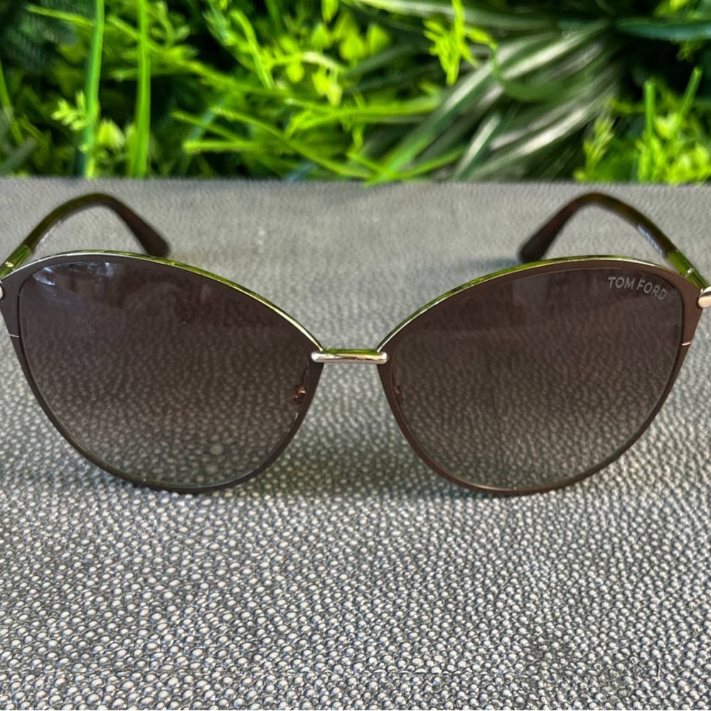 Tom Ford Women's Penelope Oversized Sunglasses, 59mm
